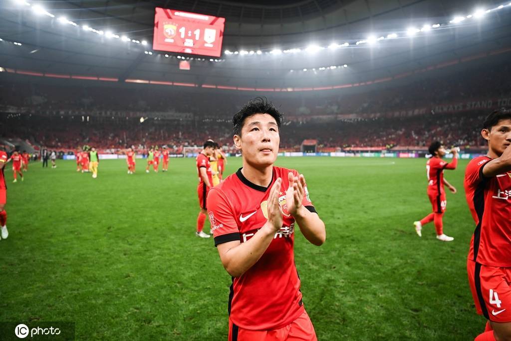 媒體人員：吳雷的國(guó)際職業(yè)生涯可能會(huì)結(jié)束 我希望年輕球員能填補(bǔ)空白